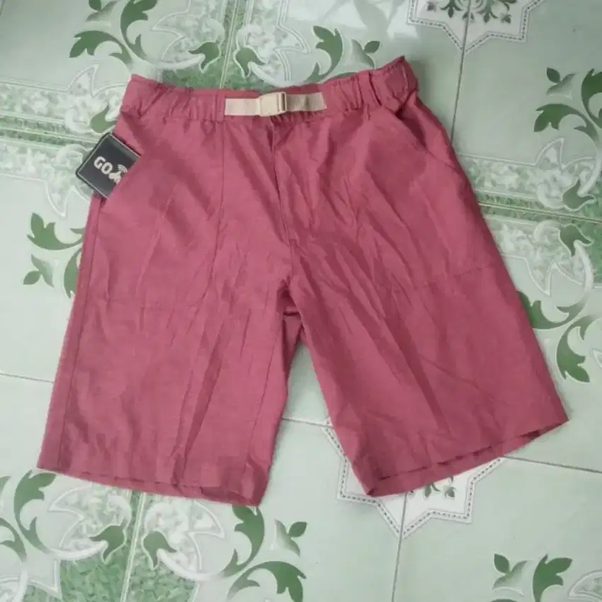 Celana pendek Whole earth