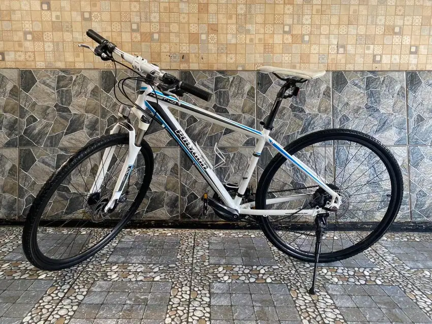 Sepeda Hybrid Polygon Heist 4.0 Size M