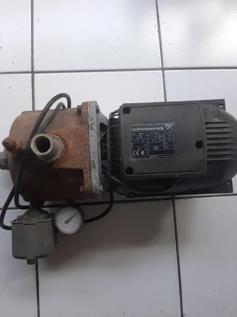 Mesin pompa air semi jetpump grundfos