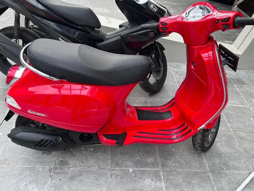 Vespa LX iget 125