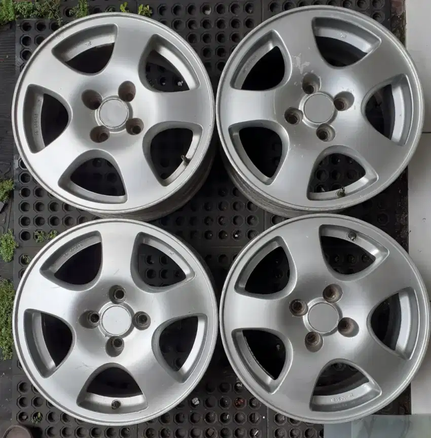 Velg OEM honda integra GSR 1997