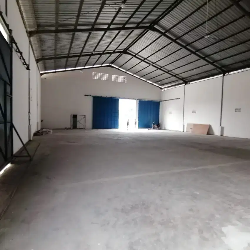 DI SEWAKAN GUDANG DI KAWASAN INDUSTRI CANDI SEMARANG BARAT