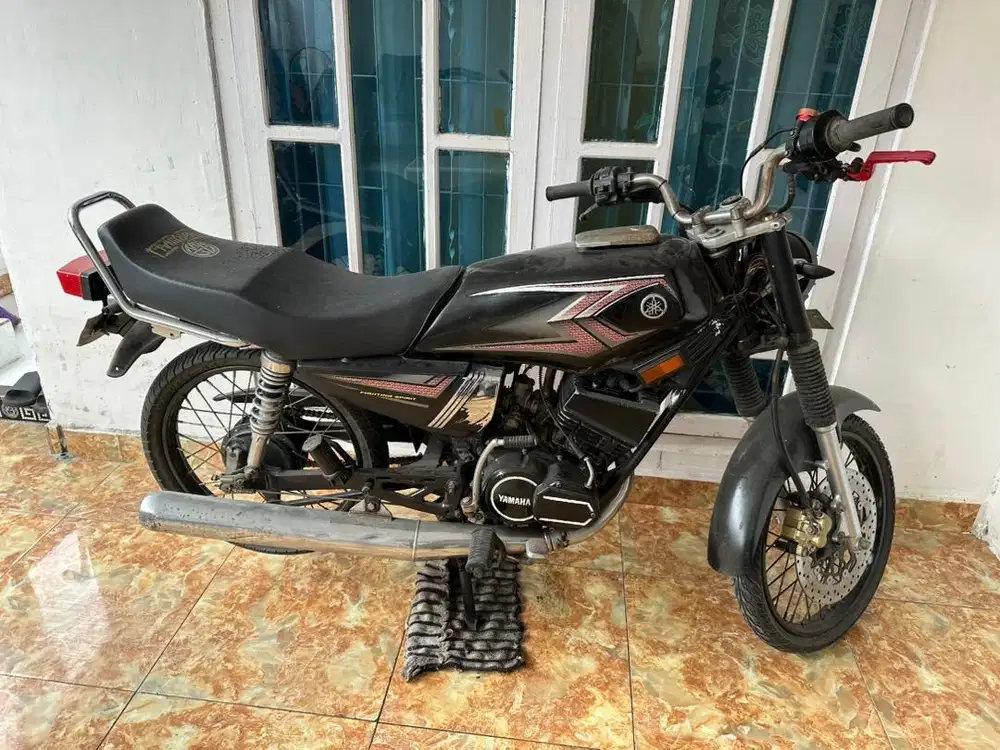 Dijual motor Rx King 2003