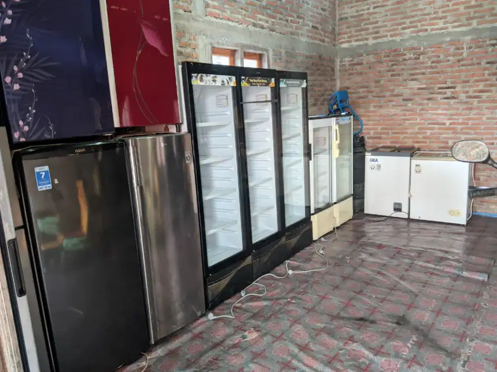 Terima borongan elektronik bekas/rusak AC, kulkas, freezer, showcase