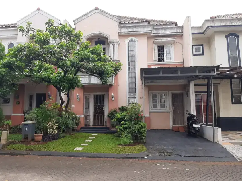 Di Jual Super Cepat Rumah di Raffles Hills Cibubur