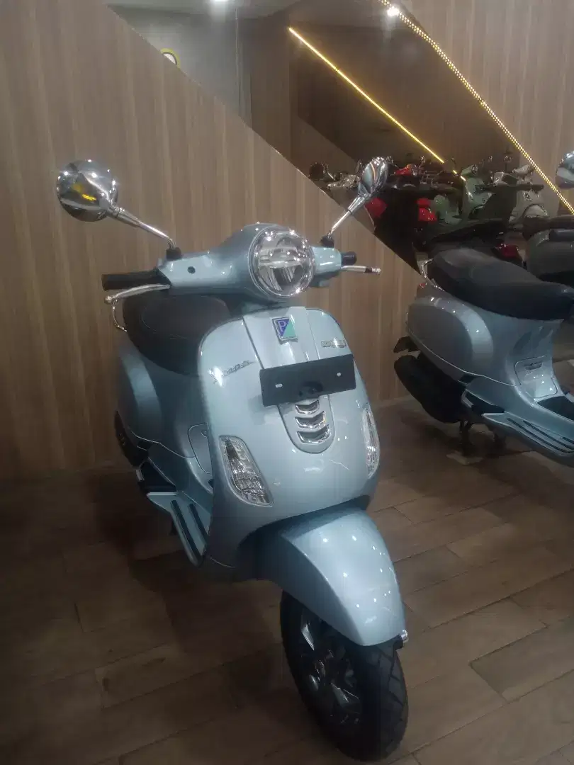 PIAGGIO VESPA LX 125 IGET FACELIFT 2023 PERFECT CONDITION