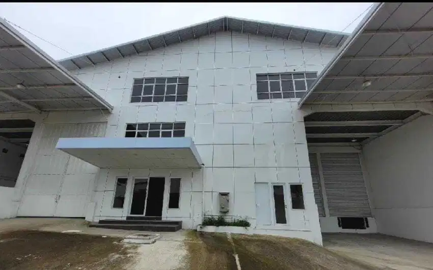 Gudang Loading Dock Delta Silicon Cikarang
