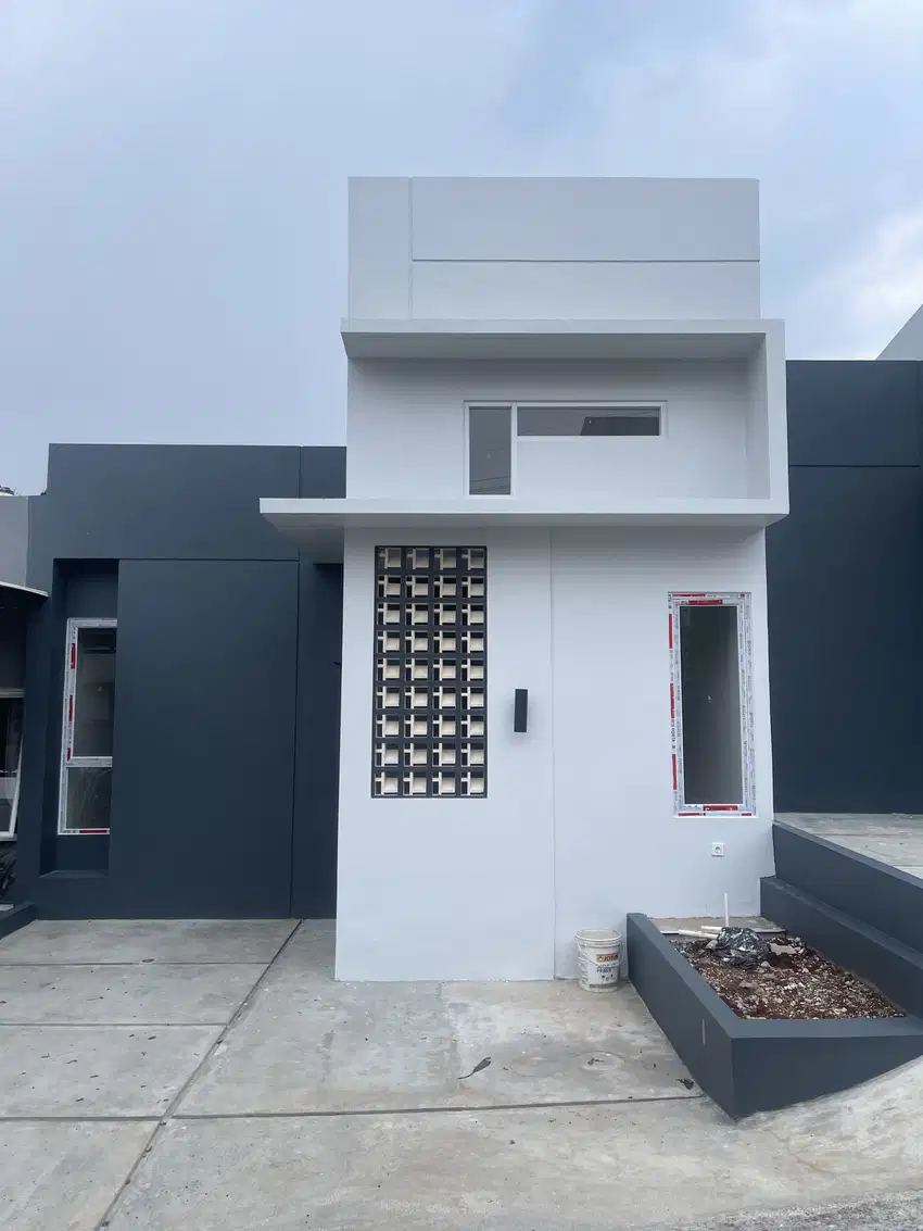5 menit dari RS Permata Pamulang rumah 1lt siap huni DP 0%