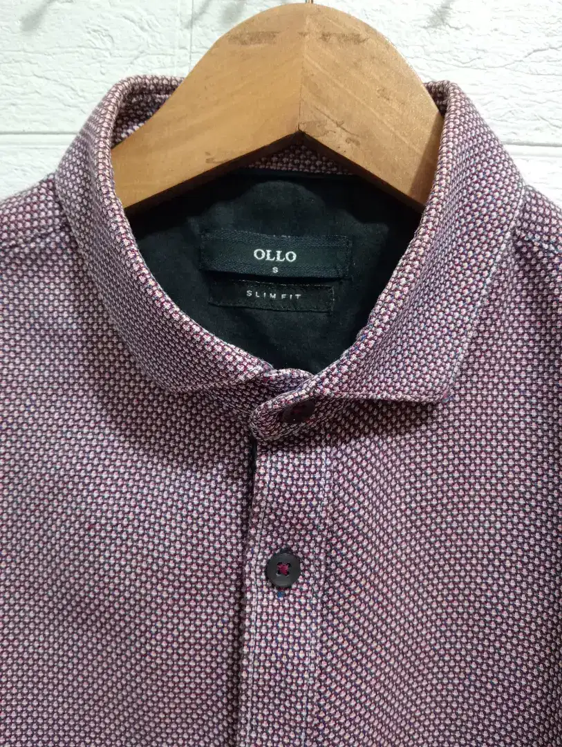 PRELOVED PRIBADI OLLO ORI KEMEJA FORMAL CASUAL PRIA SLIM FIT
