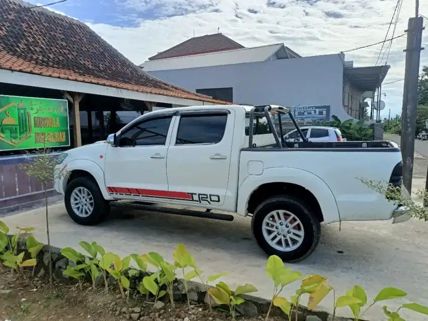 Hilux 4x4 DC manual Joss