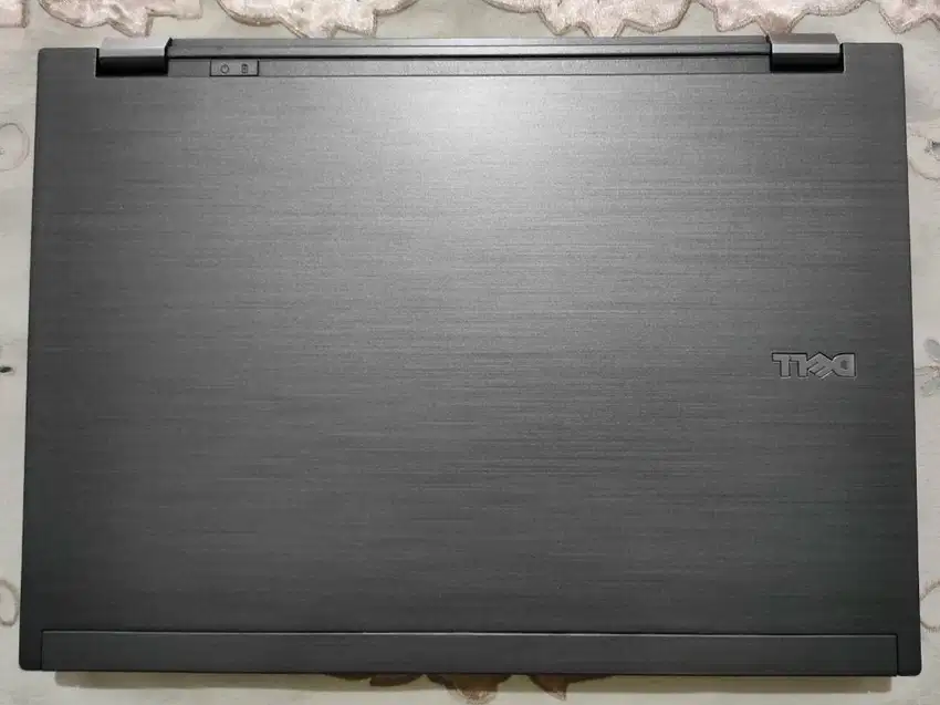 Laptop DELL Latitude E6410 Window 10 Pro Original SSD SATA 240GB