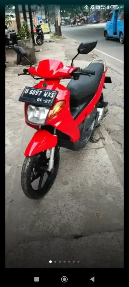 dijual yamaha nouvo 2003 merah tangan pertama