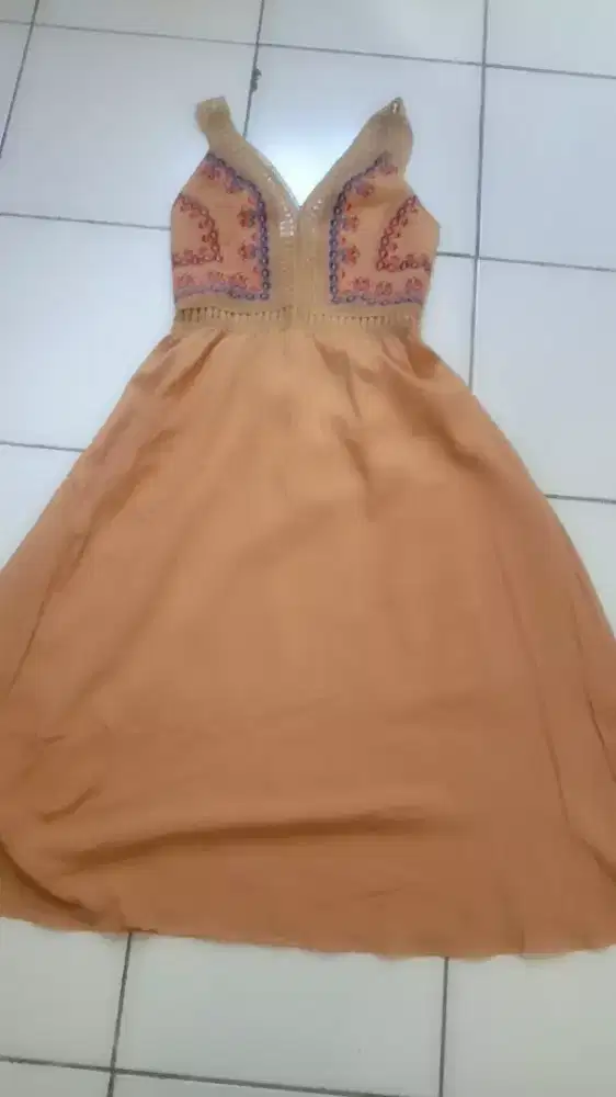 Dress kuning cerah LD 80-93