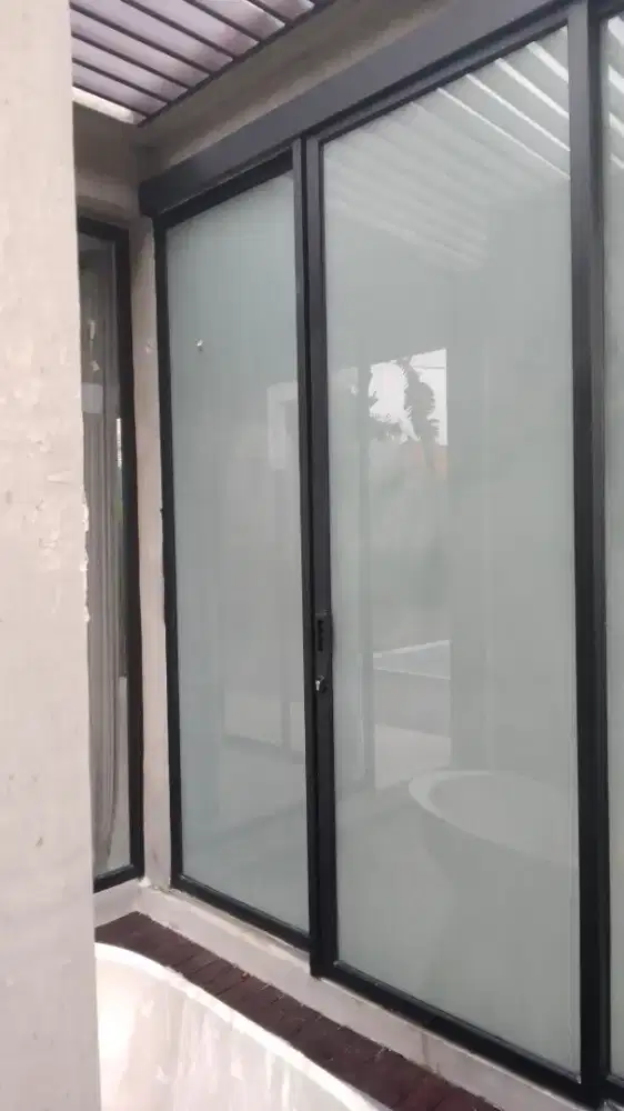 Fullkaca stiker sanblas kaca film cara tepat utk kaca kantor