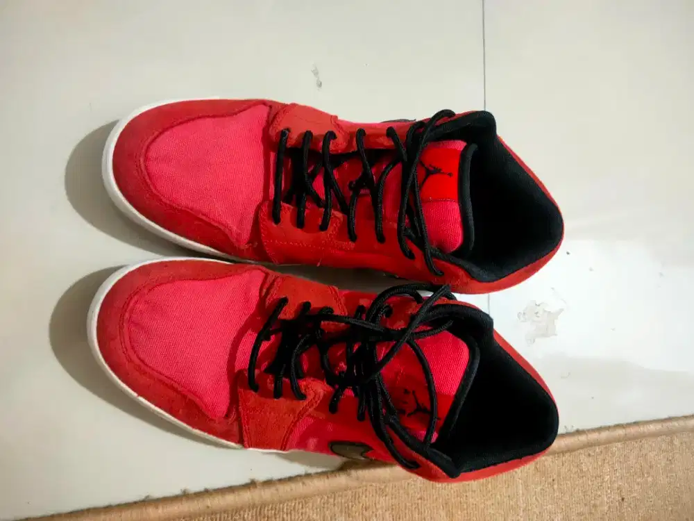 Nike low Jordan size 44