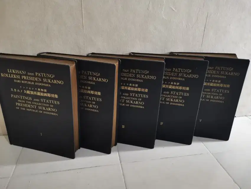 Collection item buku bung karno