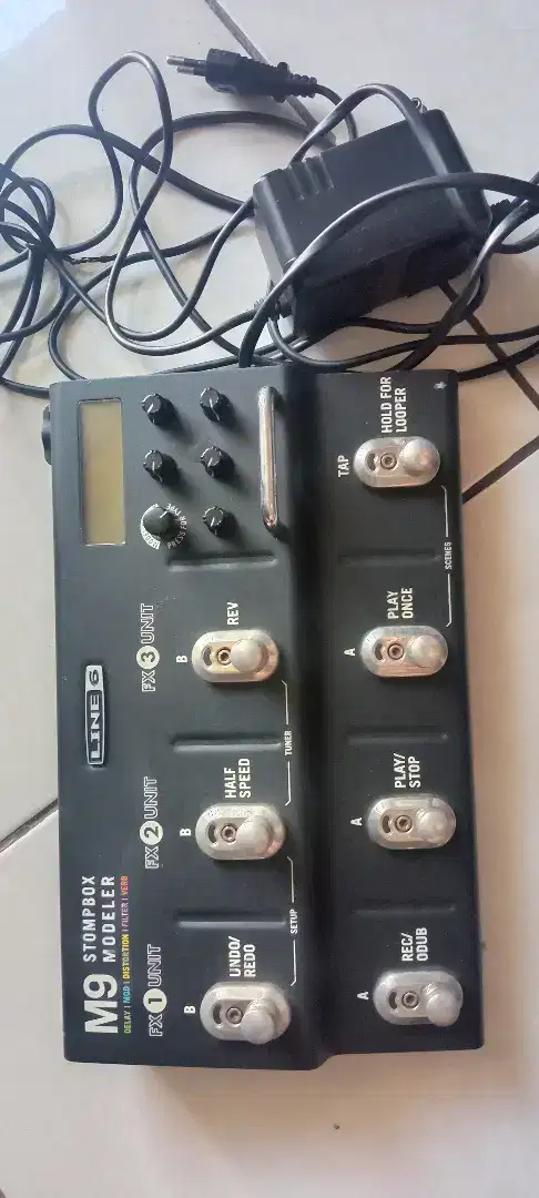 Efek gitar: Line6 M9 modeller stombox