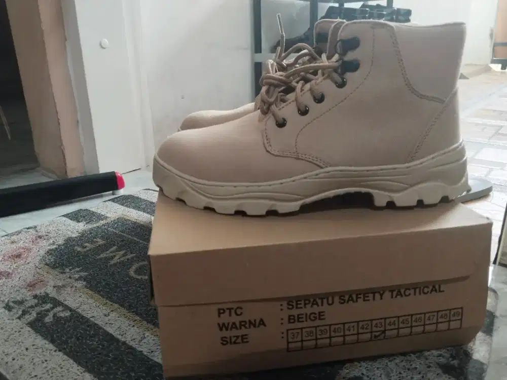 Sepatu Safety Tactical