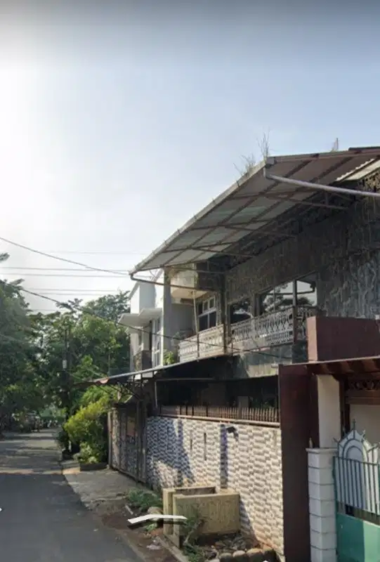 Rumah oke 2lantai lt 214m2 komplek Rawamangun