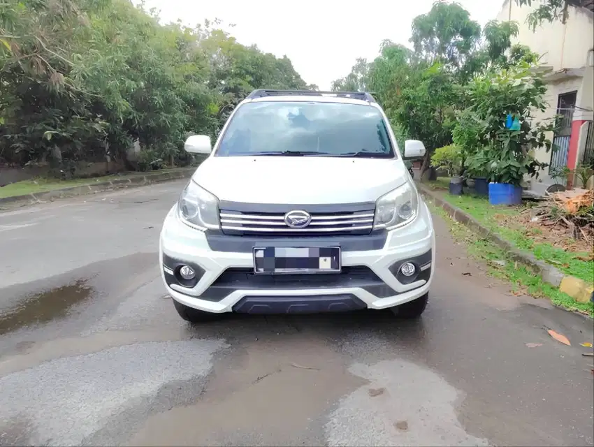 Daihatsu Terios R adventure 2015 DP 4 jt