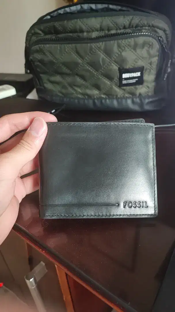 Dompet Fosil baru (hitam) + bonus dompet kartu (4slot)