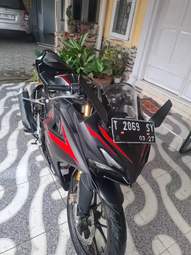 Honda CBR 150 R 2022