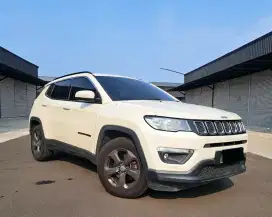 (DP 25.5 JT) JEEP COMPASS LONGITUDE 2018 LOW KM