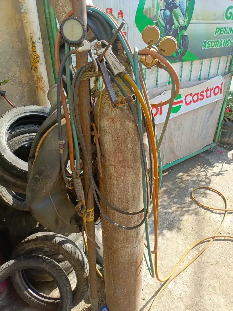 Jual Tabung Oksigen dan Mesin Las Karbit