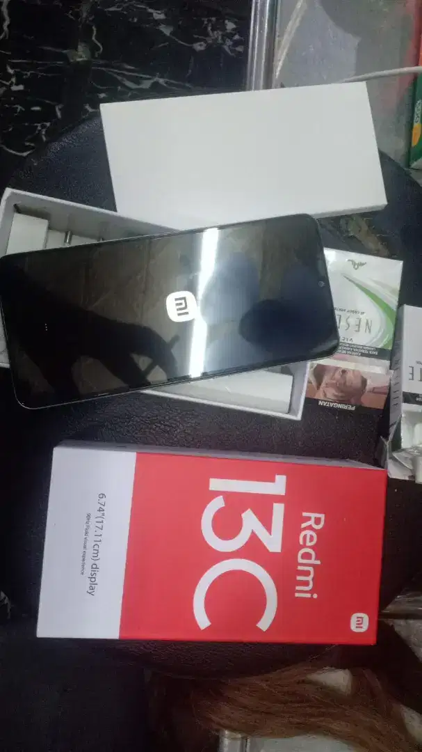 Xiomi redmi 13c ram 8/256