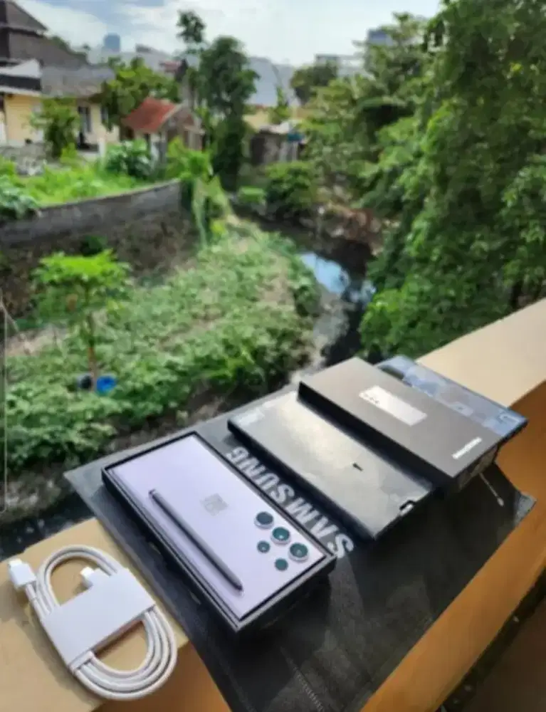 Samsung Galaxy S23 Ultra 5G 12/256 GB SEIN Kondisi Seperti Baru