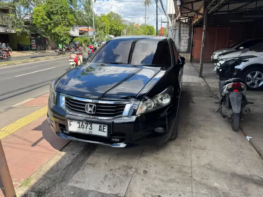 Honda Accord 2010 AT type tertinggi VTIL