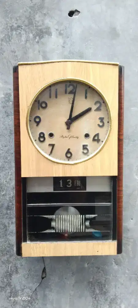 Jam jadul lubang 2 Japan