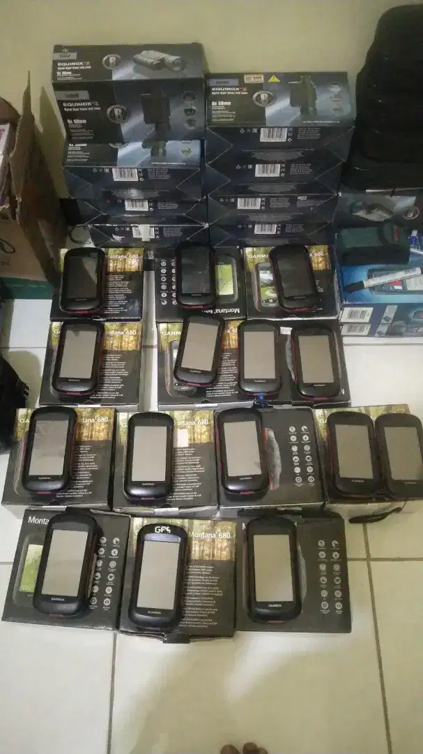 Gps garmin montana680 bekas komplit siap lapangan
