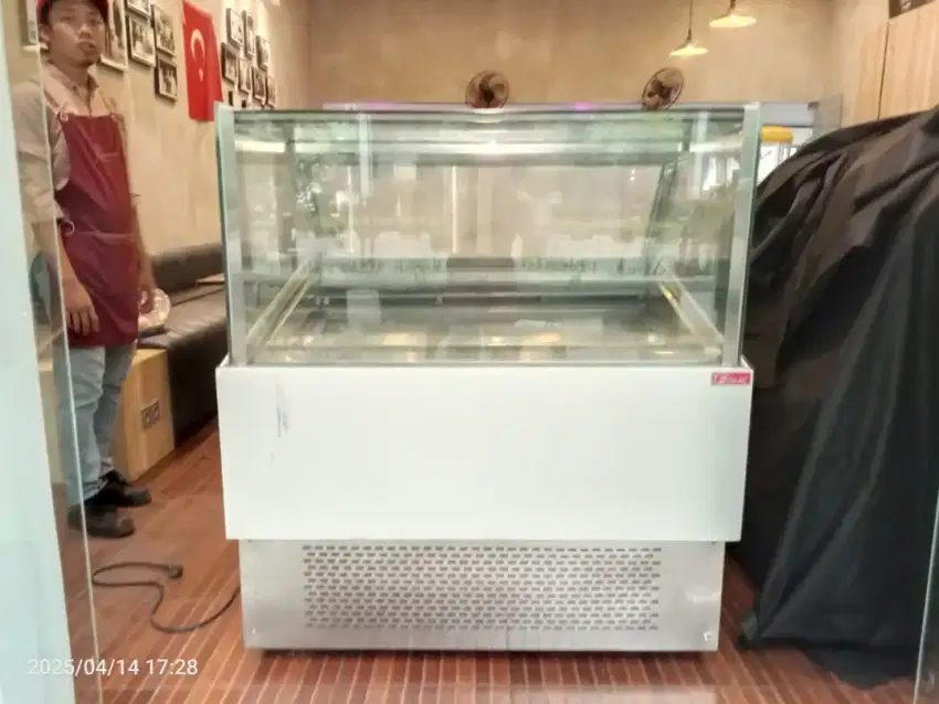 Showcase Icecream / Show Cupboard Ice cream