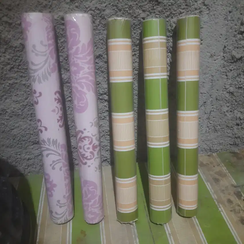 Wallpaper Untuk Dinding Rumah ada 7