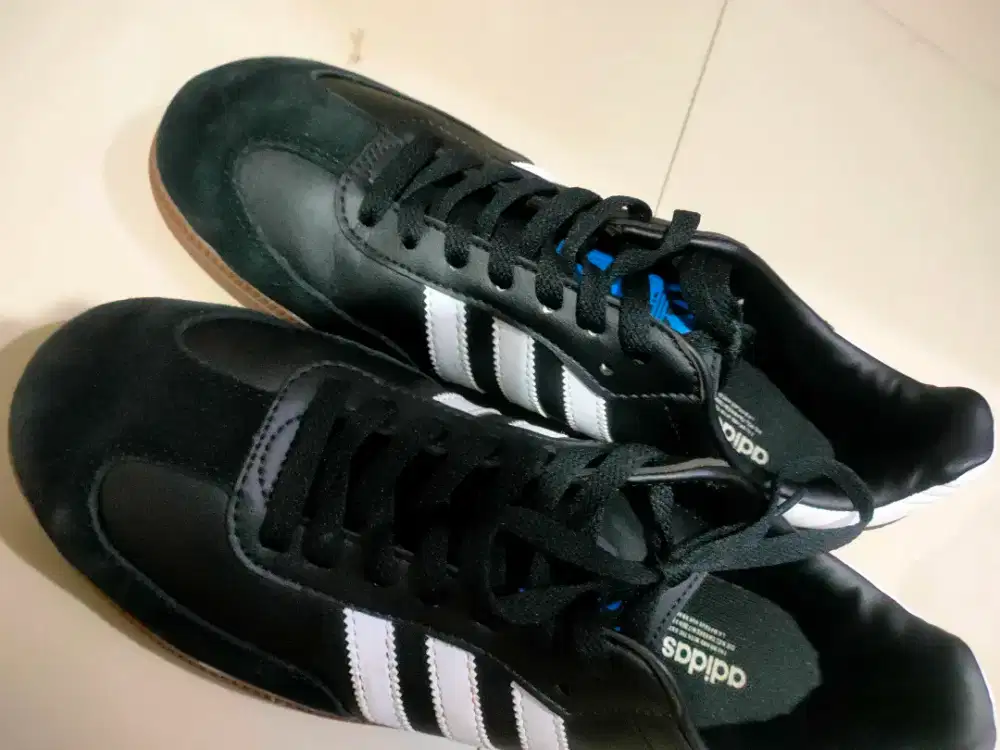 Adidas size 43 koleksi pribadi