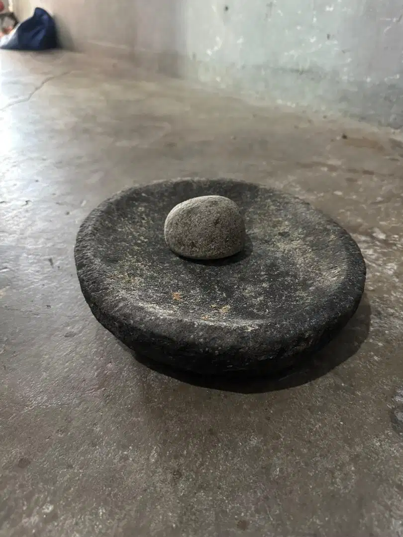 Batu giling asli