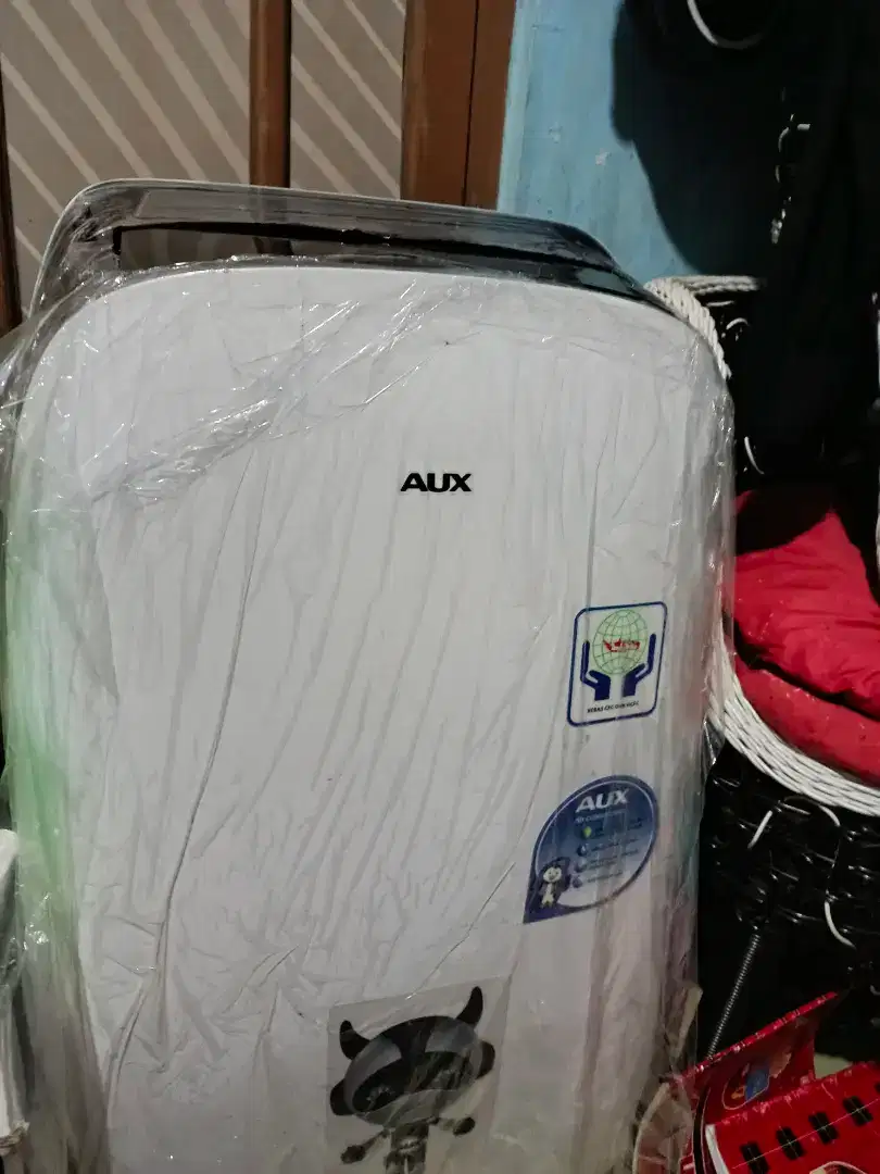 AC Portable AM-09A4-LR1