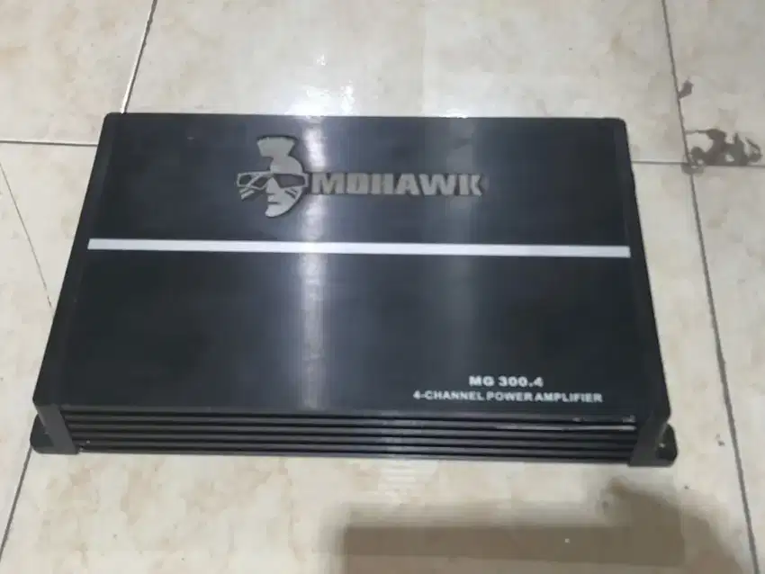 Power amplifier mobil 4channel mohawk mg 300.4 second normal