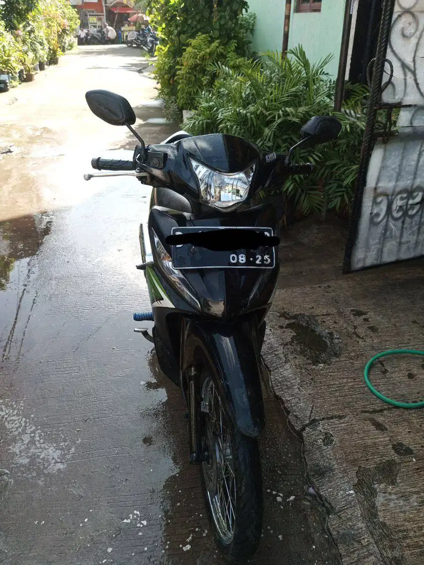 Revo Fit Injeksi Tahun 2015