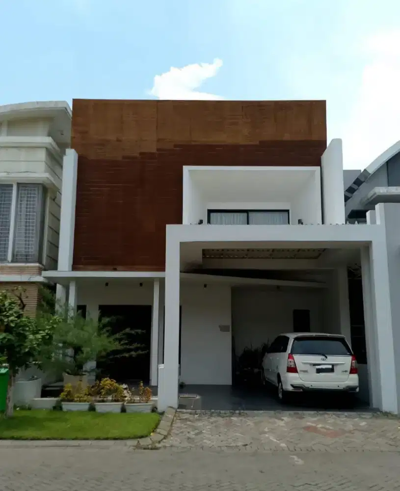 Rumah Royal Residence cluster Buckhingham bangunan baru minimalis