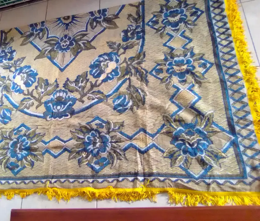 Permadani/karpet seperti baru cakep