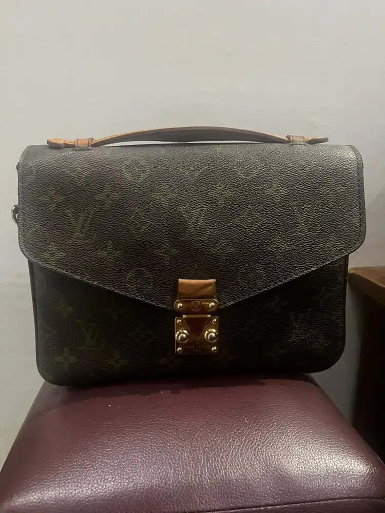 Slingbag Louis Vuitton Metis