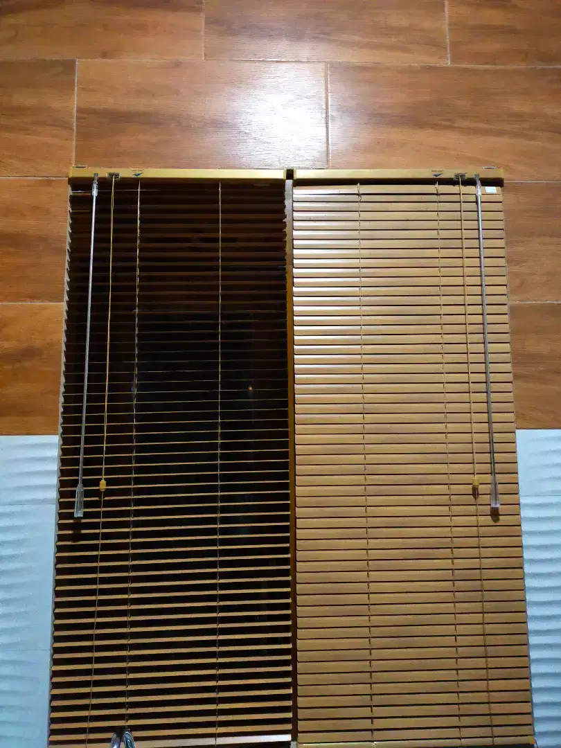 Gorden kantor custom. Roller blind, vertikal blind, rhoman shade,