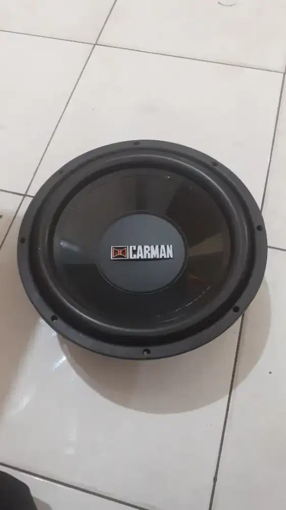 Subwoofer 12 inci carman