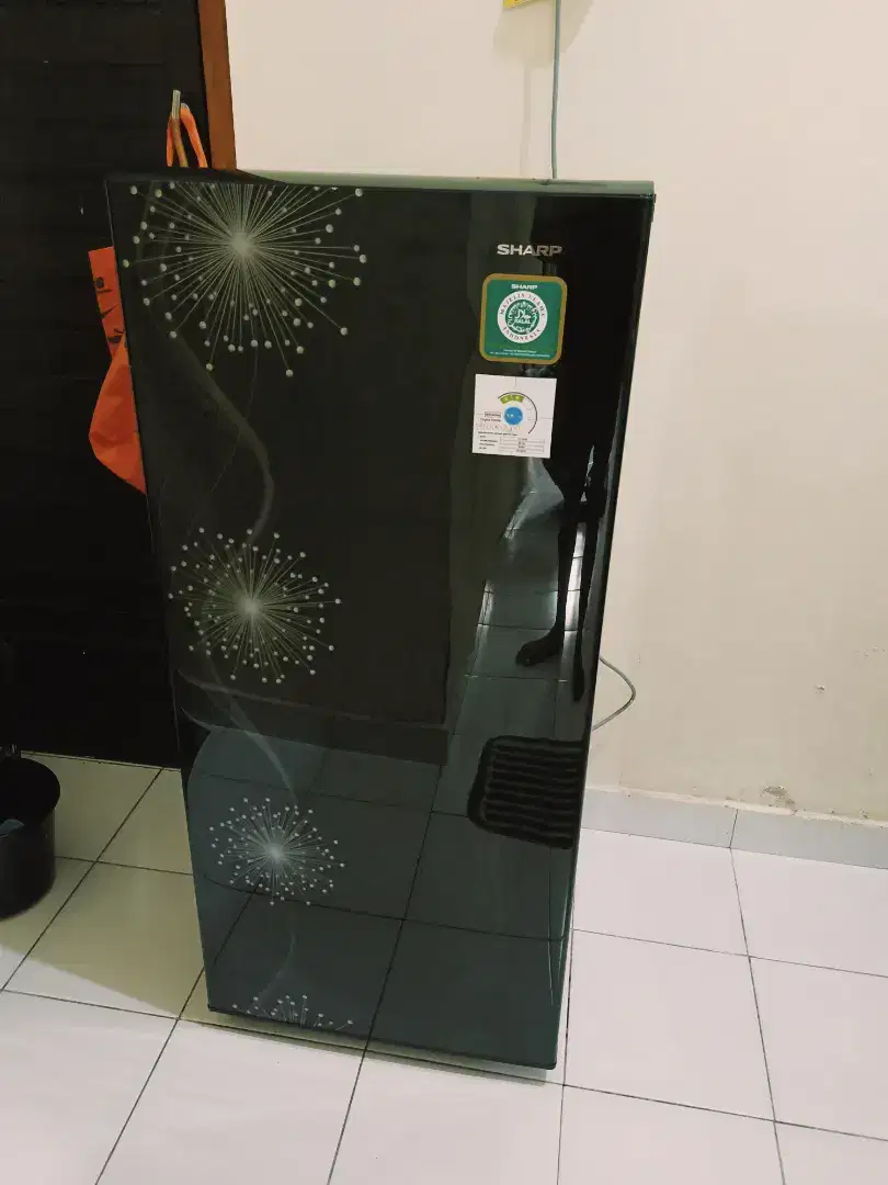 Kulkas Sharp 1 pintu 90W