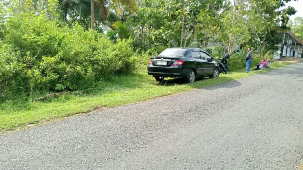 Jual tanah dapat 2 muka mangku jln Kabupaten