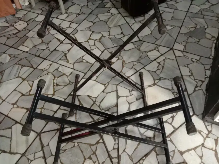 Stand keyboard doble single