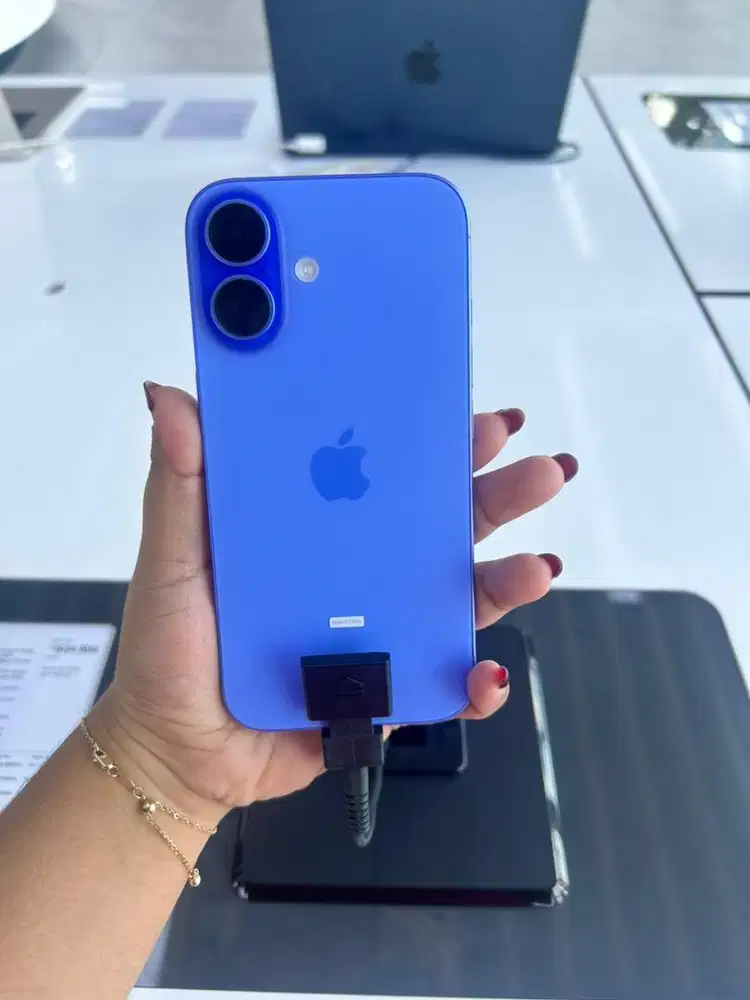 KREDIT IPHONE 16 128GB DP MULAI 0%