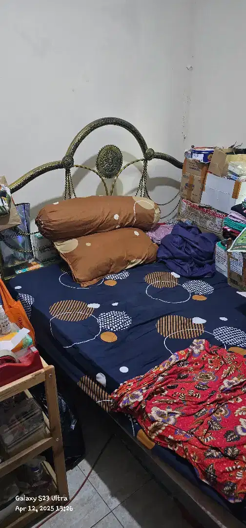 Kasur plus Dipan Besi 160x200